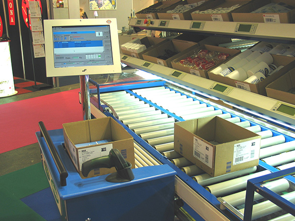 Order picking stations